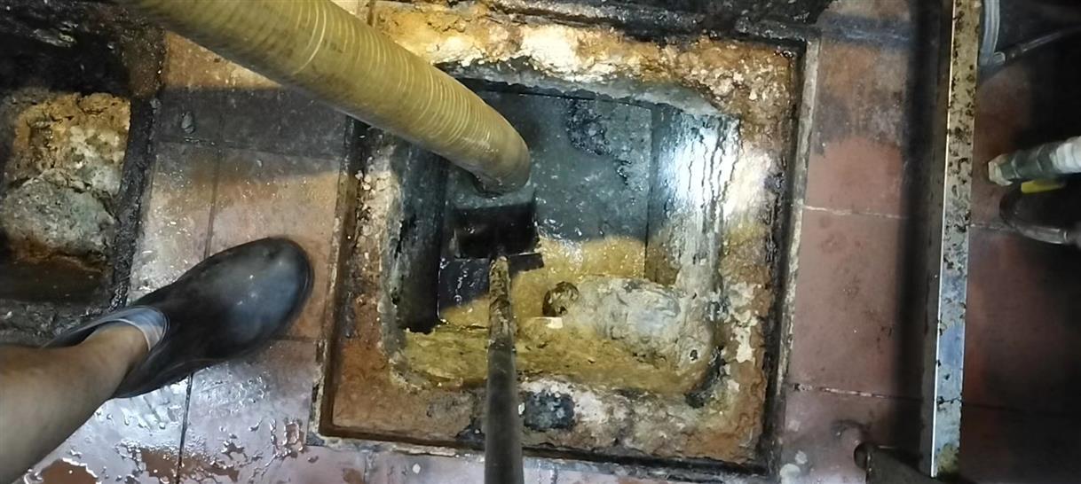 硚口污水池清理一般都有毒气，怎么预防中毒呢？